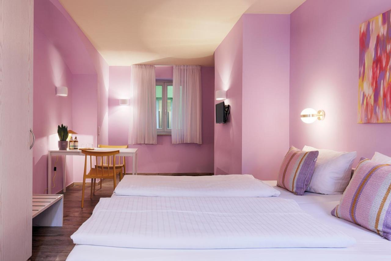 Hotel Kunterbunt In Wuerzburger Innenstadt Екстериор снимка